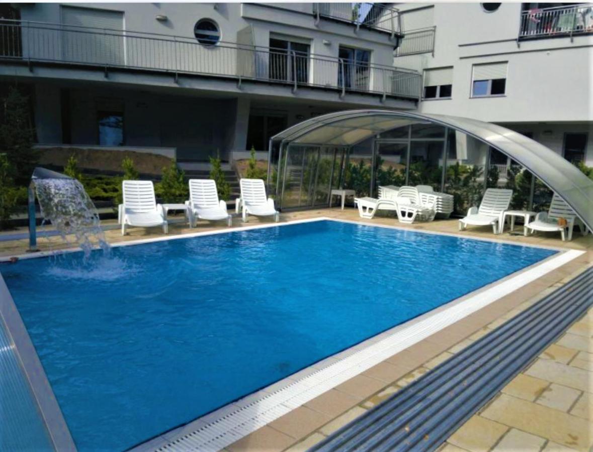 Apartament Przy Plazy Pobierowo Exterior photo