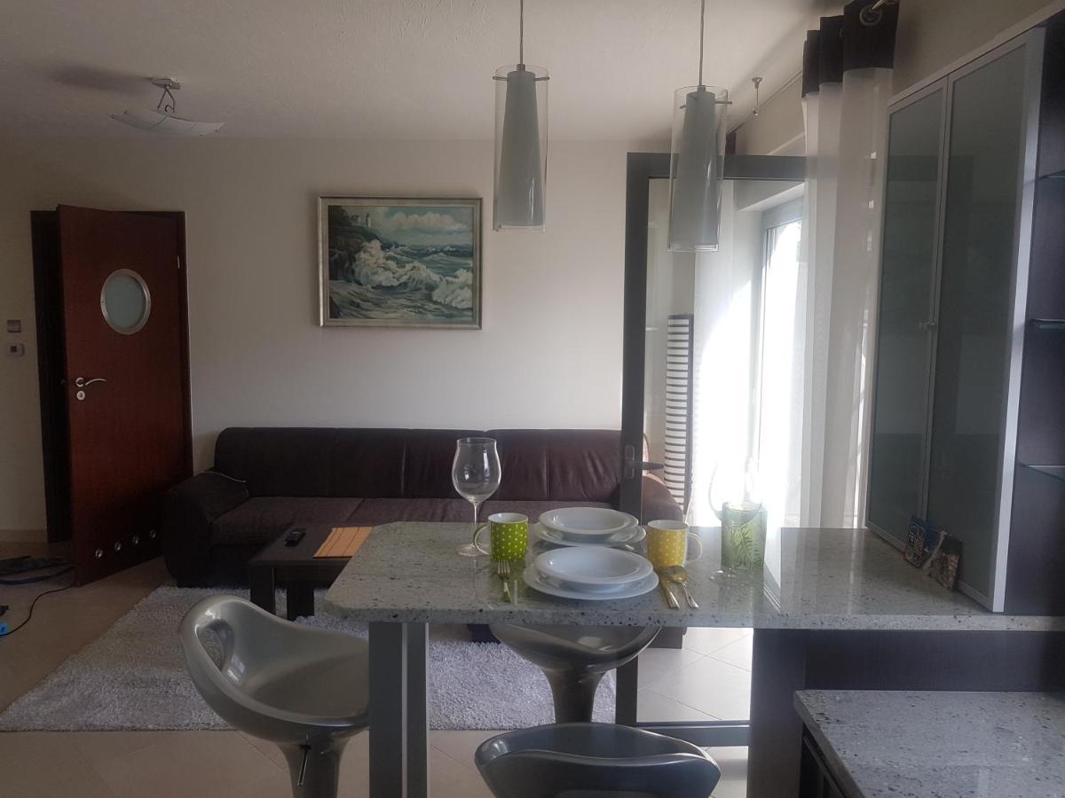 Apartament Przy Plazy Pobierowo Exterior photo